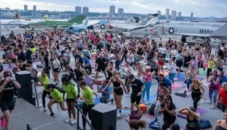 ironstrength-on-the-intrepid-flight-deck